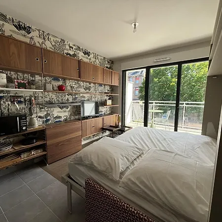 Balcon Calme, Deco Architecte & Wifi Ultra Rapide Apartment