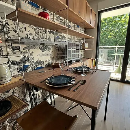 Balcon Calme, Deco Architecte & Wifi Ultra Rapide Apartment